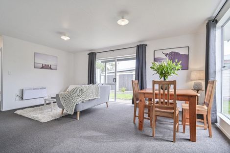 Photo of property in 8b Walton Way, Flaxmere, Hastings, 4120