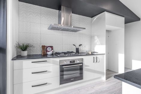 Photo of property in 271 Crinan Street, Appleby, Invercargill, 9812