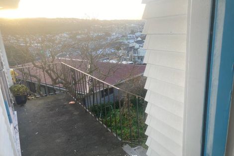 Photo of property in 130 Constable Street, Newtown, Wellington, 6021