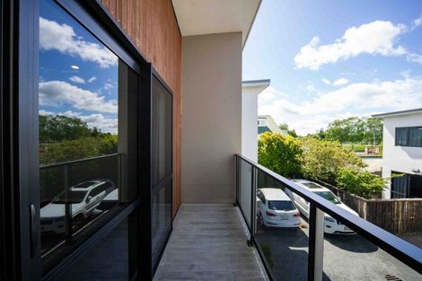 Photo of property in 9/13 Beale Street, Hamilton East, Hamilton, 3216