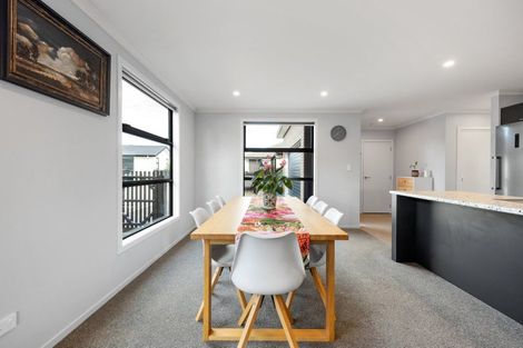 Photo of property in 881a Whangaparaoa Road, Manly, 0930