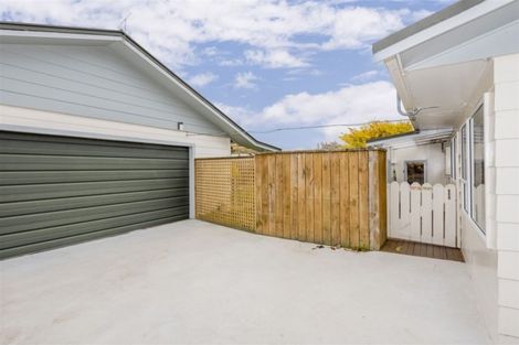 Photo of property in 48 Rimu Street, Levin, 5510