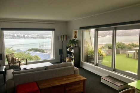 Photo of property in 2u4 Grafton Road, Roseneath, Wellington, 6011