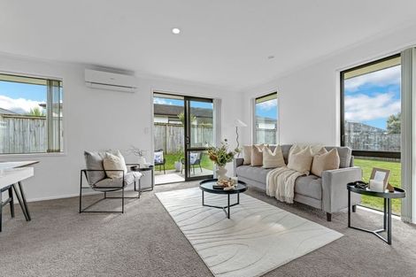 Photo of property in 24 Pyne Crescent, Pokeno, 2402