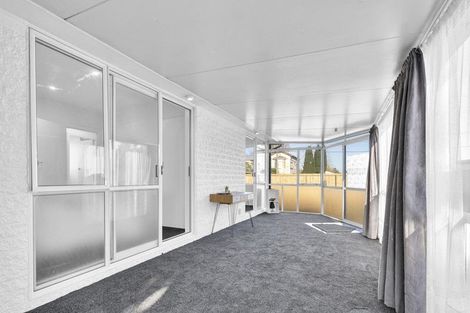 Photo of property in 41 Rowan Avenue, Aranui, Christchurch, 8061