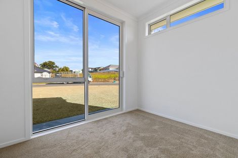 Photo of property in 18 Murray Ward Drive, Te Kauwhata, 3710
