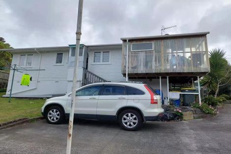 Photo of property in 15 Beverly Place, New Lynn, Auckland, 0600