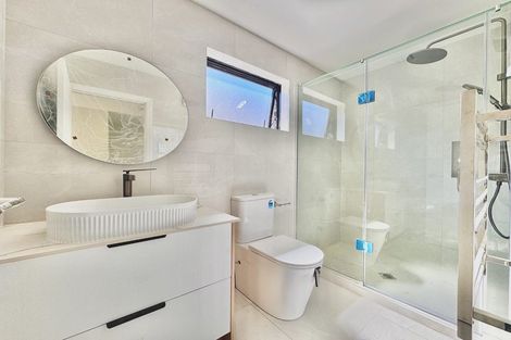 Photo of property in 1 Galloway Crescent, Farm Cove, Auckland, 2012