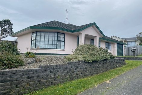 Photo of property in 10 Kentwood Drive, Woodridge, Wellington, 6037