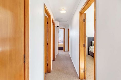 Photo of property in 13 Mako Mako Road, Levin, 5510