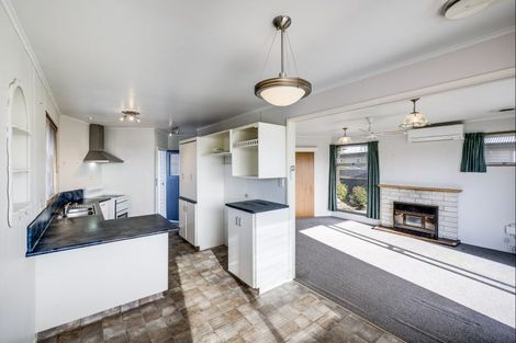 Photo of property in 5 Elliott Street, Taradale, Napier, 4112