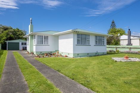 Photo of property in 3 Engles Road, Shannon, 4821