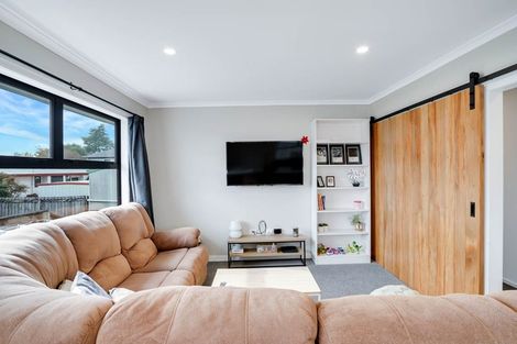 Photo of property in 15 Bruce Avenue, Glenview, Hamilton, 3206