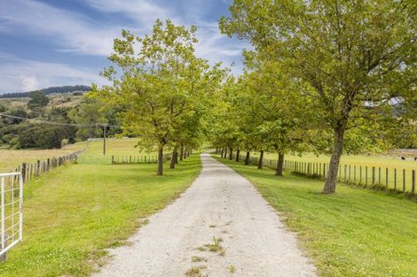 Photo of property in 378 Wimbledon Road, Porangahau, 4292