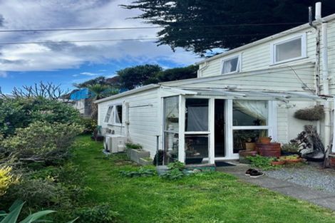 Photo of property in 10 Colville Street, Newtown, Wellington, 6021