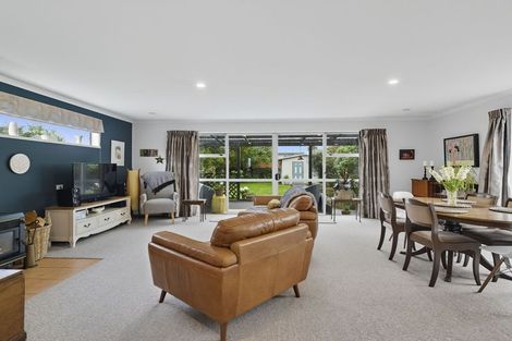 Photo of property in 22 Hargest Crescent, Saint Kilda, Dunedin, 9012