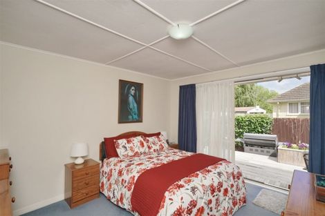 Photo of property in 37 Guildford Street, Burnside, Christchurch, 8053