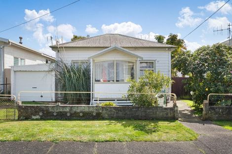 Photo of property in 7 Queen Street, Paeroa, 3600