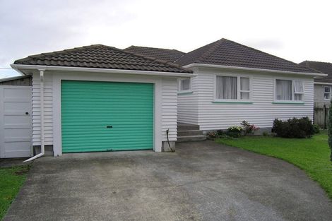 Photo of property in 27 Atiawa Crescent, Waiwhetu, Lower Hutt, 5010