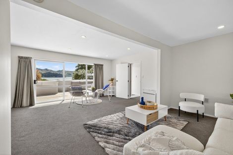 Photo of property in 420 Marine Drive, Charteris Bay, Lyttelton, 8971
