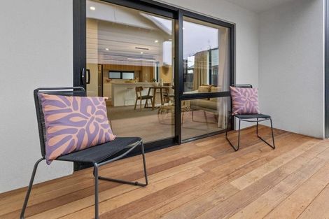 Photo of property in 24 Royal Crescent, Saint Kilda, Dunedin, 9012