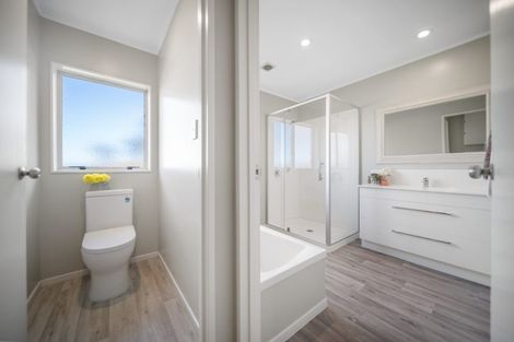 Photo of property in 61b Whatapaka Road, Karaka, Papakura, 2580