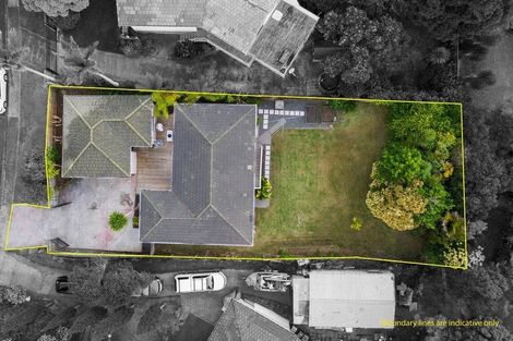 Photo of property in 12 Malmo Place, Massey, Auckland, 0614