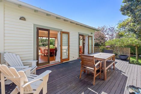 Photo of property in 9 Bell Street, Otaki, 5512
