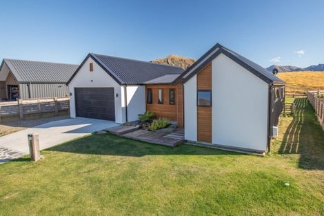 Photo of property in 83 Infinity Drive, Wanaka, 9305