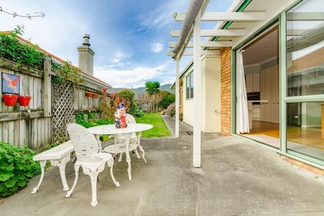 Photo of property in 105 Ngarara Road, Waikanae, 5036