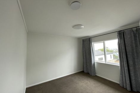 Photo of property in 10 Madison Place, Forrest Hill, Auckland, 0620