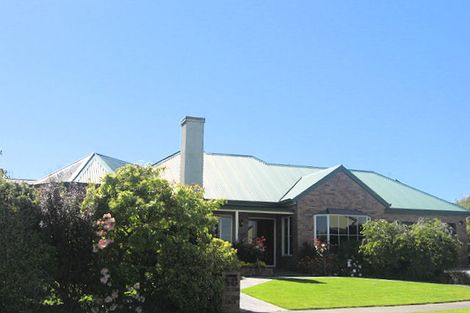 Photo of property in 38 Stillwater Avenue, Burwood, Christchurch, 8083