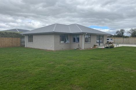Photo of property in 685a Karioitahi Road, Lake Puketi, Waiuku, 2683