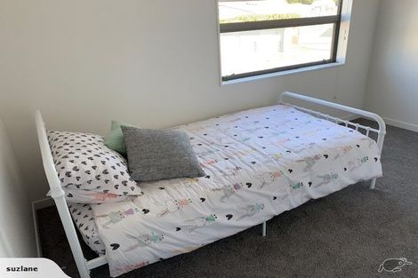 Photo of property in 2u2 Stone Street, Miramar, Wellington, 6022