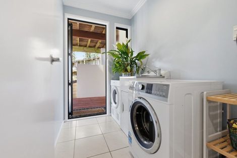 Photo of property in 18 Waka Way, Bellevue, Tauranga, 3110