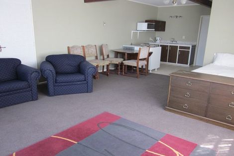 Photo of property in 64 Rama Crescent, Khandallah, Wellington, 6035