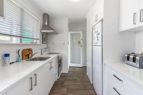 Photo of property in 39 Christmas Road, Manurewa, Auckland, 2102