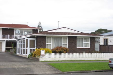 Photo of property in 3/25 Wallath Road, Westown, New Plymouth, 4310