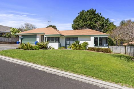 Photo of property in 4 Molyneux Place, Welcome Bay, Tauranga, 3112