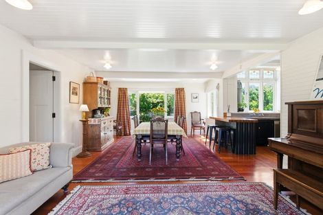 Photo of property in 35 Homewood Avenue, Karori, Wellington, 6012