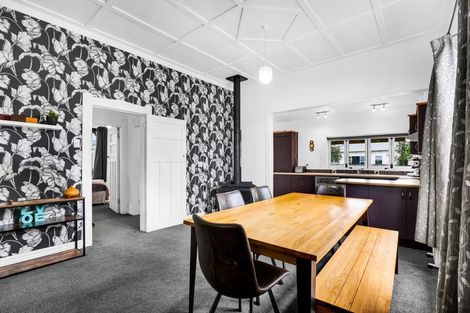 Photo of property in 278 South Road, Hawera, 4610