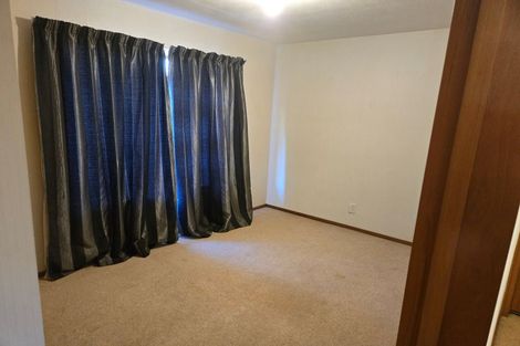 Photo of property in 4 Amdale Avenue, Broomfield, Christchurch, 8042