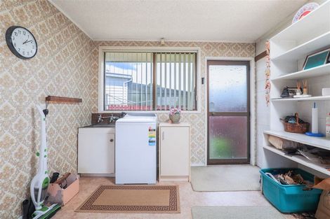 Photo of property in 83 Hakanoa Street, Huntly, 3700