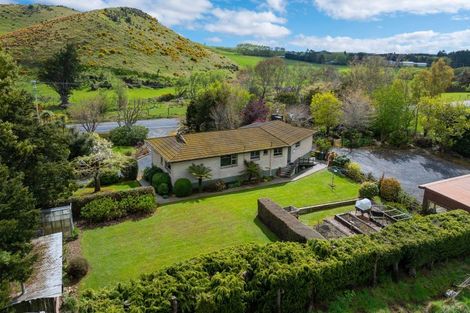 Photo of property in 101 Main Road, Clinton, 9534