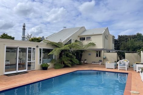 Photo of property in 3 Moana Place, Taradale, Napier, 4112
