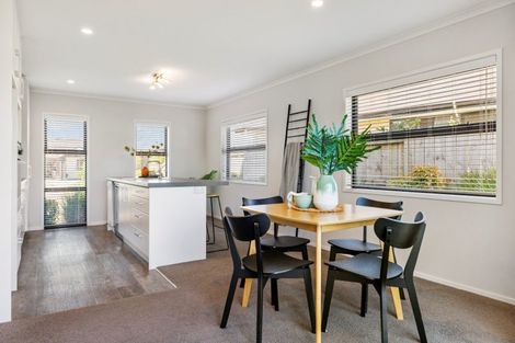 Photo of property in 11 Kahuparere Crescent, Pyes Pa, Tauranga, 3112