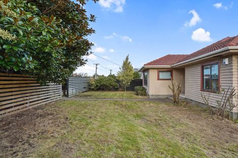 Photo of property in 19 Philpotts Road, Mairehau, Christchurch, 8052