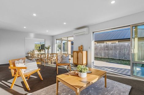 Photo of property in 57 Acacia Avenue, Rangiora, 7400