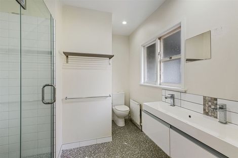 Photo of property in 218 Grahams Road, Burnside, Christchurch, 8053