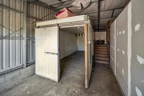 Photo of property in 389 Waiuku Road, Puni, Pukekohe, 2678